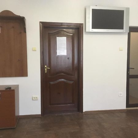 Міні-Готель Нептун Rivne Zewnętrze zdjęcie